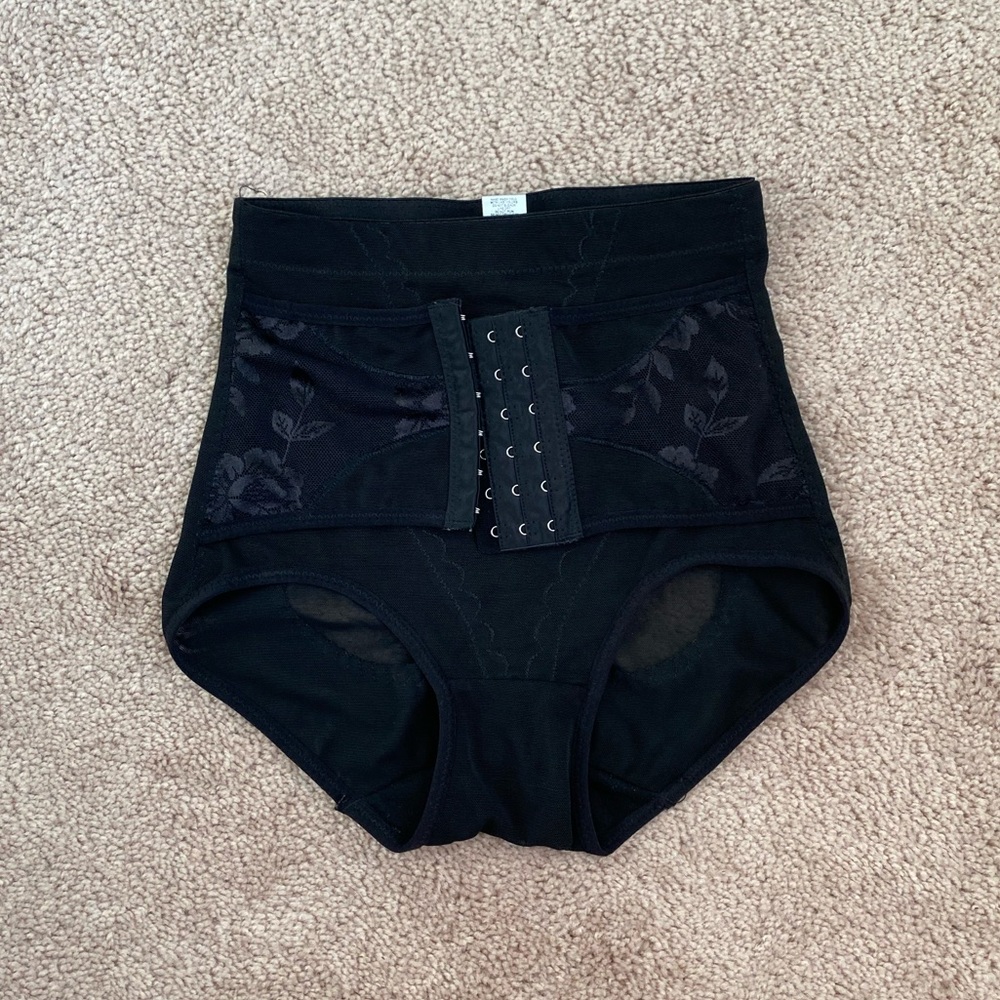 Fashion Nova Underwear Corset
